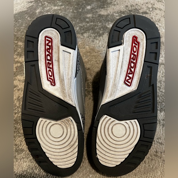 GS Jordan 3 Cool Grey - Picture 6 of 7